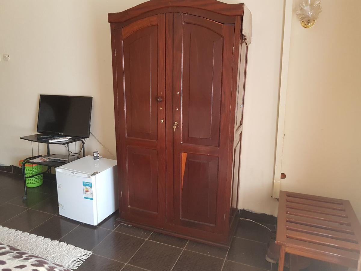 Hôtel Centre D' Accueil Joli Reve à Kisangani Extérieur photo